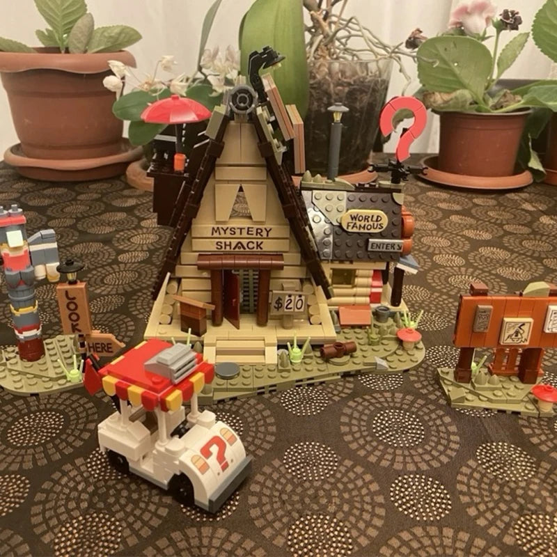 Mystery Cabin Building Blocks Toys Set